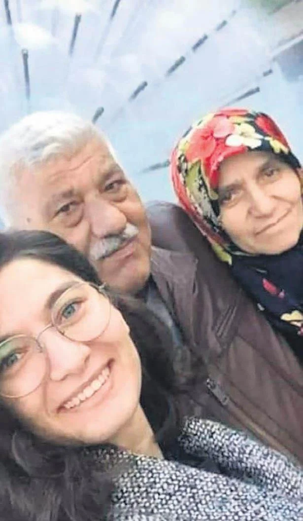 Sele kapılan genç kız Beykoz'da toprağa verildi 2 betulakgundb7 t2HGlYuDs0