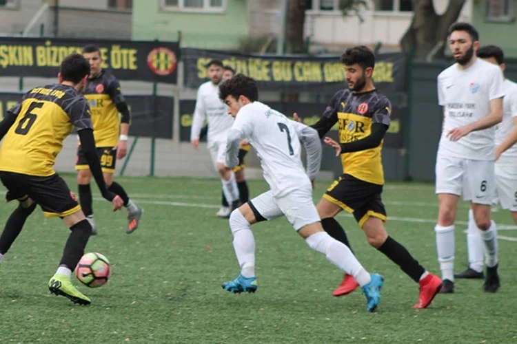 İstanbul Amatör Ligleri U19 Kategorisinde sezonun ilk maçına çıkan Beykoz