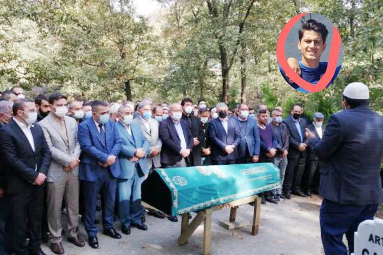 Beykoz'da İSKİ'ye ait beton blok yüklü kamyonun üzerine devrilmesi sonucu