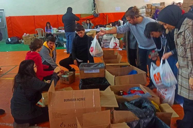 Beykoz'un alkışlanacak gençleri 1 beyk3 vHEEQuP6Xn