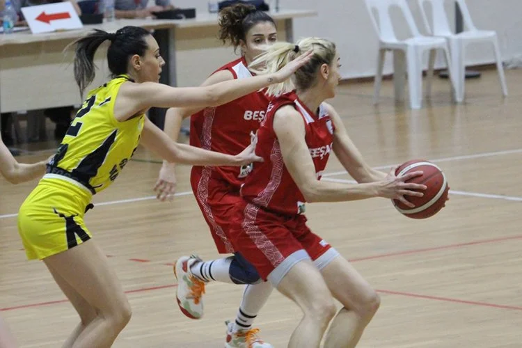 Beykoz zorlansa da galip gelmeyi bildi 46-43 2 beykdb3 0fOr