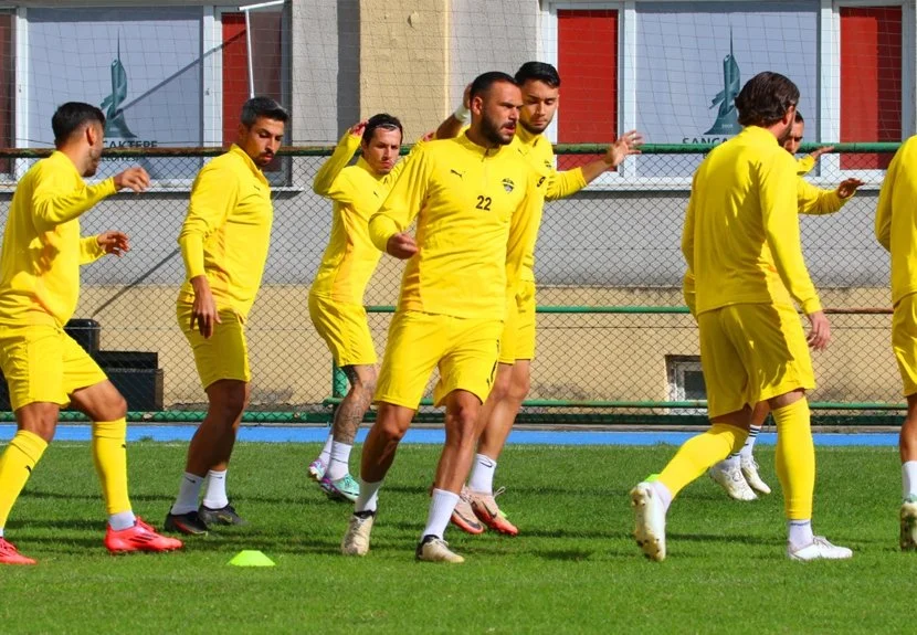 TFF 2. Lig Beyaz Grupta mücadele eden Beykoz A.Ş, hafta