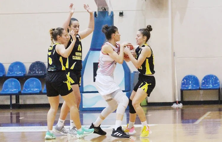 Beykoz Basketbol Takımı ilk yenilgisini Kadıköy’de aldı 2 beykoz basket 3 oPYO8ZOCH6