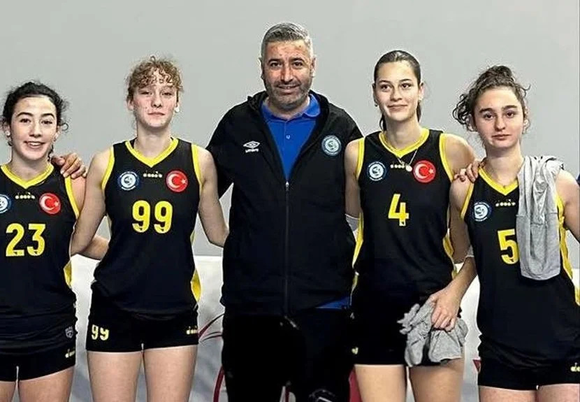 TVF Kadınlar Voleybol 1. Liginde mücadele eden Beykoz Belediyesi Voleybol