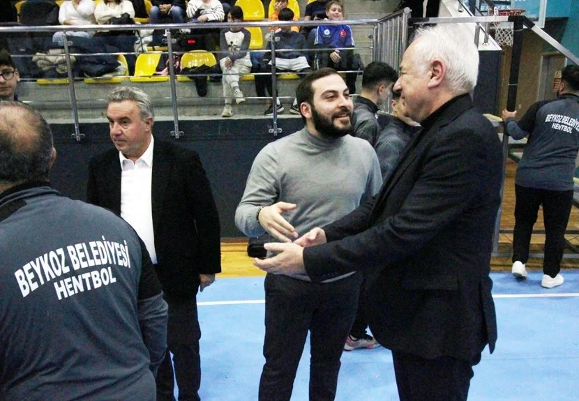 THF Erkekler Hentbol Süper Lig Vedat Pars Sezonunda hafta sonunda