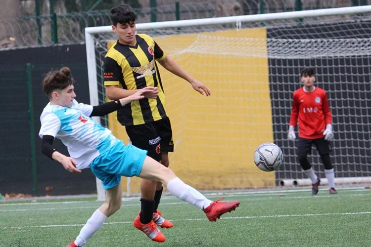 İstanbul Amatör Ligleri U18 yaş kategorisinde sezona iddialı giriş yapan