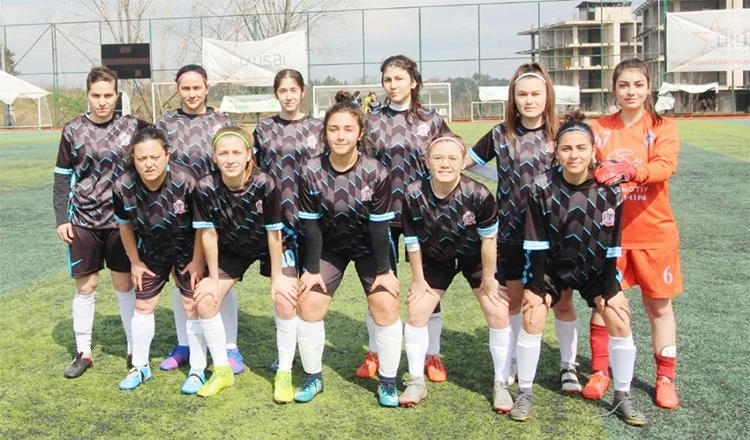 Beykoz’un tek kadın futbol takımı ligden çekildi 1 beykoz kadin futbol 1 Vzem5aGZh