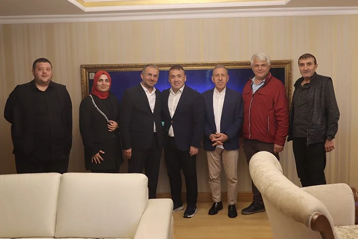 Dost Beykoz’dan Kaymakam Sözer’e ziyaret 2 beykoz kaymak VUItmZjSSJ