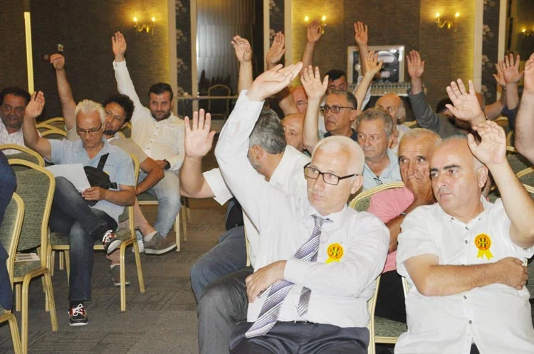 Beykoz 1908 A.Ş’nin Kavacık Limak Otel'de yapılan kongrede konuşan Başkan