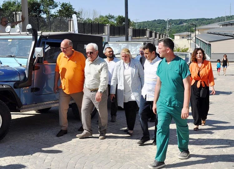 Beykoz’da sokak köpekleri için seferber oldular 3 beykoz ma gbPhsTfliT