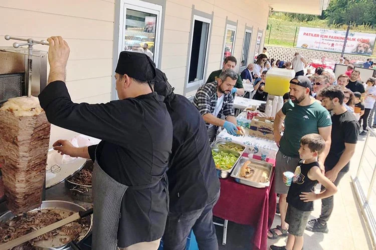 Avrasya Yapı Marketleri 5 Haziran Dünya Çevre Günü nedeniyle sokak