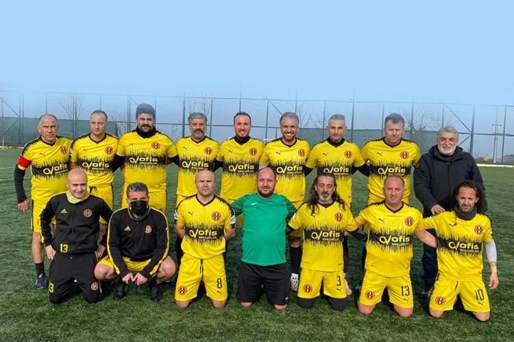 İstanbul Veteranlar Futbol Liginde ikinci yarının ilk hafta maçları başlarken