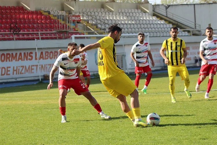 TFF 2. Lig Beyaz Grupta normal sezonun bitimine 3 maç