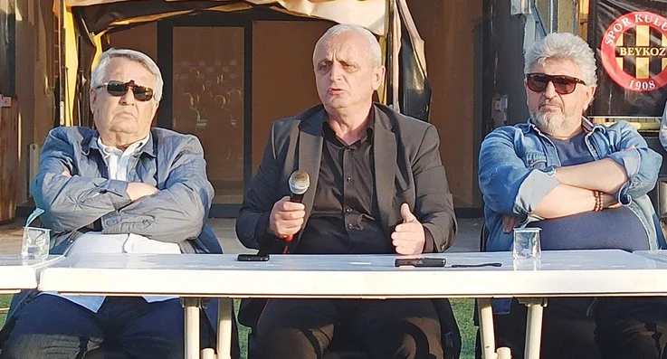 Son 2 haftadır sosyal medyada tartışılan Atilla Sipahioğlu düzenlemiş olduğu