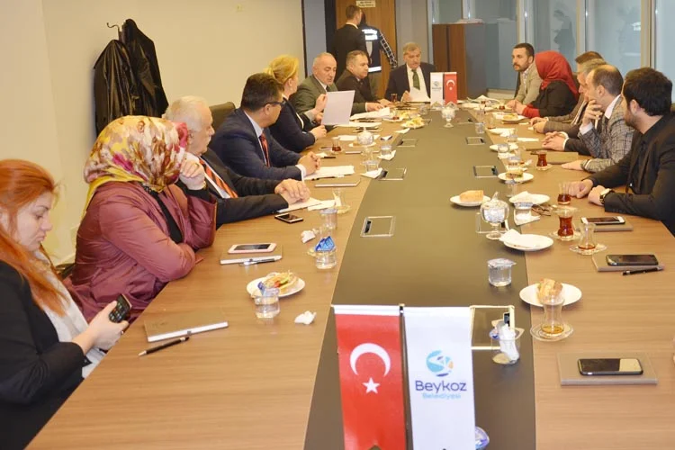 Göreve başlayalı 1 aydan kısa bir zaman olmasına rağmen Belediye