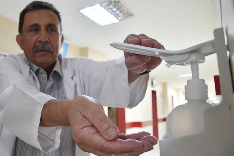 Beykoz'da her gün 180 kişi Kovid muayenesi oluyor 6 beykoz180mudb7