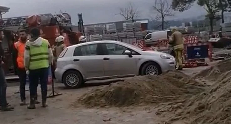 Beykoz'da doğalgaz borusu patladı paniğe neden oldu 2 beykoz4 7Knh5FG V