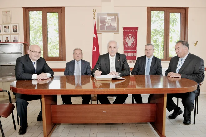 Beykoz'un yüzlerce yıllık camcılık geleneğini tekrar canlandırmak amacıyla Beykoz Kaymakamlığı,