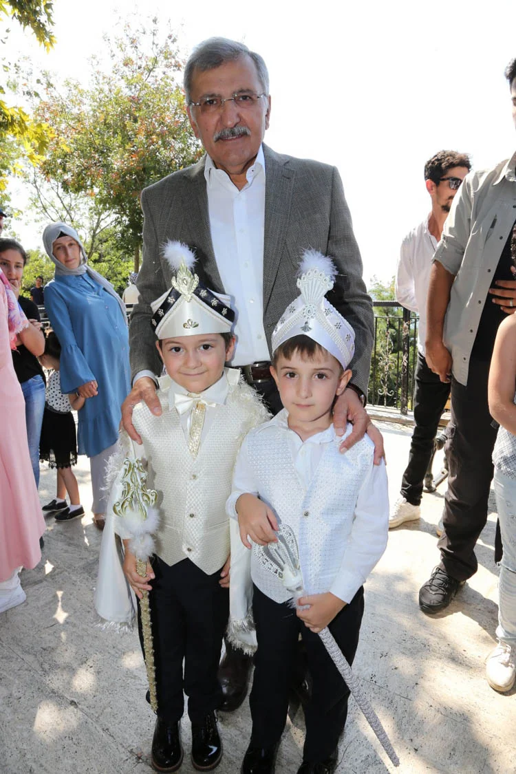 beykoz da 500 cocugun sunnet telasi 1 oDMS14NHz4