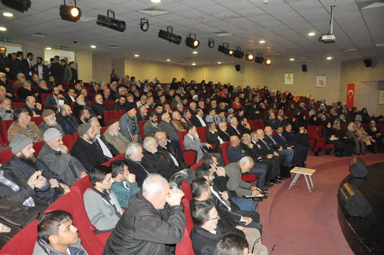 Diyanet İşleri Başkanlığının organizasyonuyla Beykoz Müftülüğü ‘Peygamberimiz ve Gençlik’ konulu