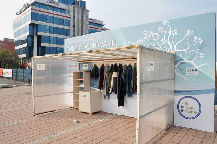 İHH İnsani Yardım Vakfı Beykoz Şubesi, Kaymakamlık ve Beykoz Belediyesi