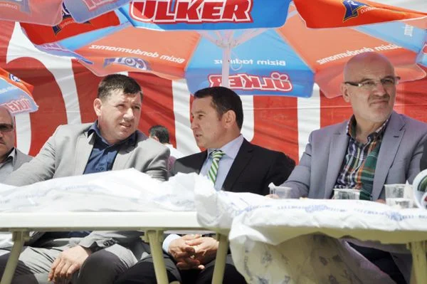 Beykozlu Giresunlular Derneği, Kaymakdonduran'da düzenlediği Yayla Şenliği'nde bu yıl 25'i