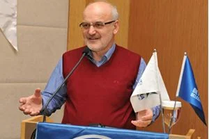 2012 yılının kapsamlı bir değerlendirmesinin yapıldığı Abant toplantısında 2013 yılının