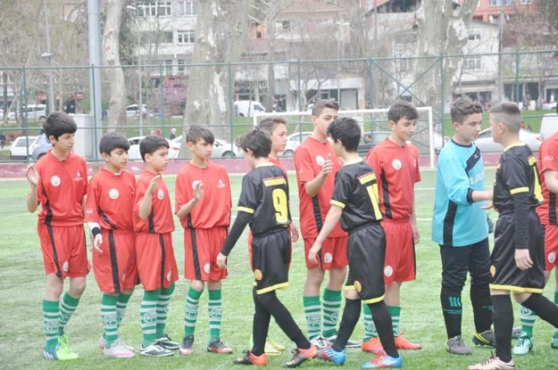 Beykoz 1908 U13 takımı, Kavacıkspor'u 5-0 yenerek üç hafta sonunda