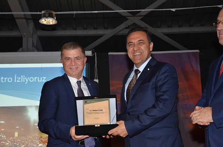 Beykoz Konakları Vakfı Ortaokulu’nda teşekkür töreni 3 beykoz konaklari vakfi ortaokulu 13 rD5ajO1aW5