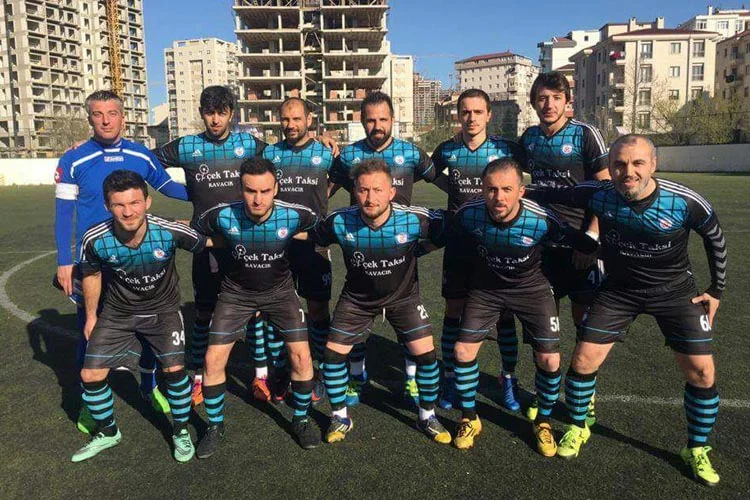 Beykoz ekibi birçoğu 40'lı yaşlara merdiven dayamış oyuncularıyla ilk iki