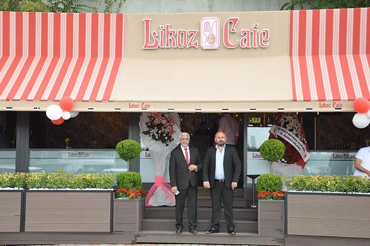 Beykoz’un tanınan esnaflarından Demiroğlu Reklamcılığın sahibi Mustafa Demir zor bir