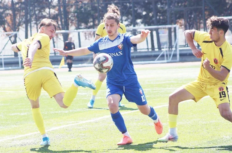 Bölgesel Amatör Ligde yer alacak olan iki İstanbul temsilcisinin oynadıkları