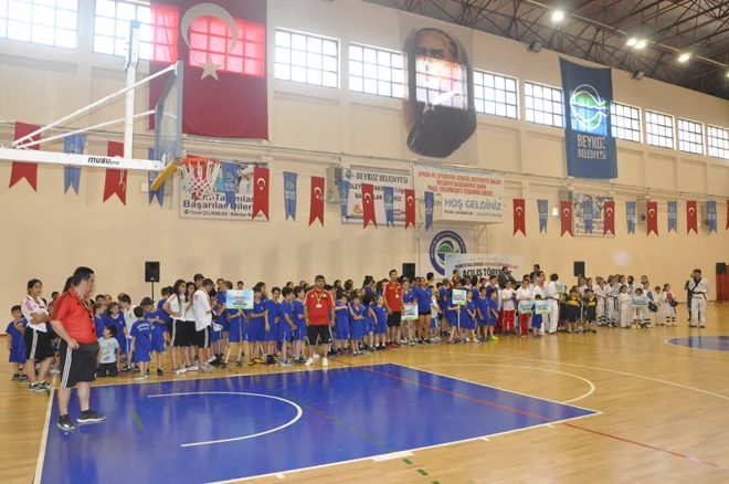 Beykoz Belediyesi 2014 Yaz Spor Okulları, sporcu minikler, gençler ve