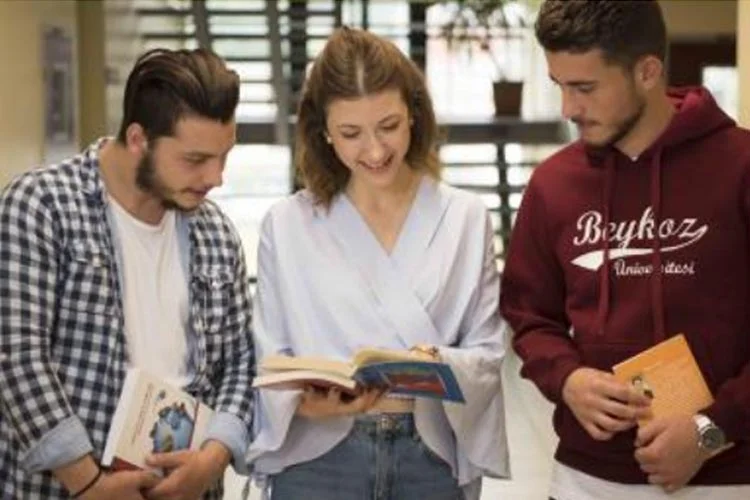 Dost Beykoz Başyazarı Muharrem Ergül'ün de mütevelli heyetinde yer aldığı