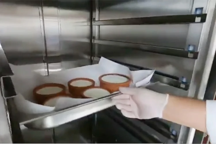 Beykoz’un simgesel değerlerinden olan Kanlıca Yoğurdu yerini Beykoz Yoğurduna bıraktı.