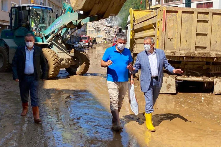 Beykoz Belediye Başkanı Murat Aydın, Giresun'da yaşanan sel bölgesine giderek