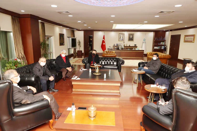 Dost Beykoz İmtiyaz Sahibi Kader Gür ve beraberindeki heyet, Belediye