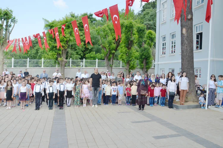 Beykoz'da bir eğitim yılı daha sona erdi 5 beykozdabiregitimogretimyilidahabitti 7 yWRoLncBlj