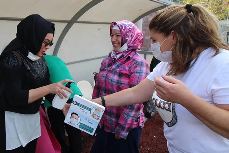 Beykoz'da 11 ayrı spor dalında eğitimler veren Beykoz Belediyesi, pandemi