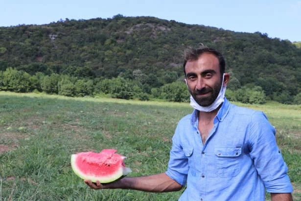 Beykoz Karpuzunda hasat dönemi başladı 2 beykozdakarpuzhasatidb3 5mJnCfKQ2k