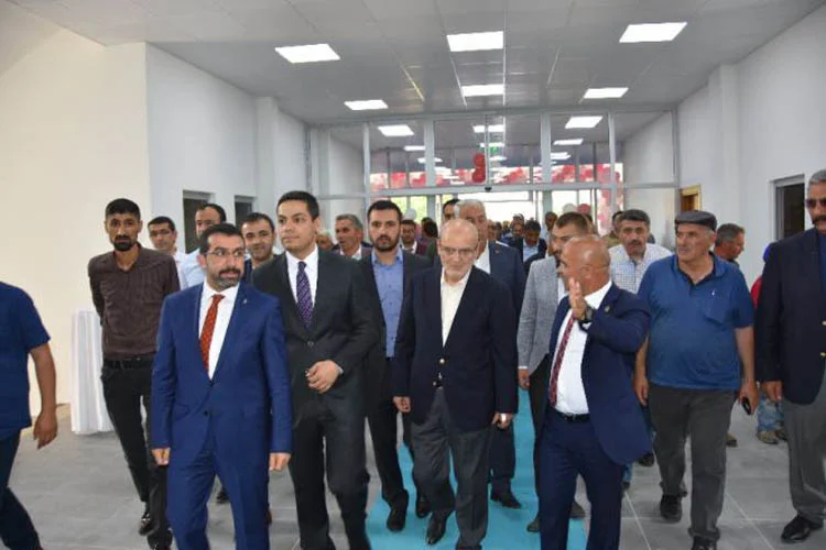 Beykoz Belediyesi, Kars’ın Selim ilçesine Hizmet Binası ve Yücel Çelikbilek