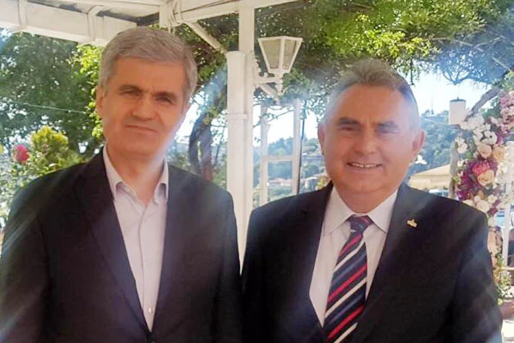 Ankara İl Milli Eğitim Müdürü olarak atanan Turan Akpınar'ın 1994-2005