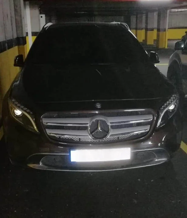 Beykoz'da ikamet eden Arka Sokaklar dizisinin Selin Komiser'i Oya Akar'ın