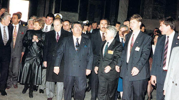 Anayasa Mahkemesi üyesi Prof. Dr. Engin Yıldırım'ın sosyal medyadaki ‘Işıklar