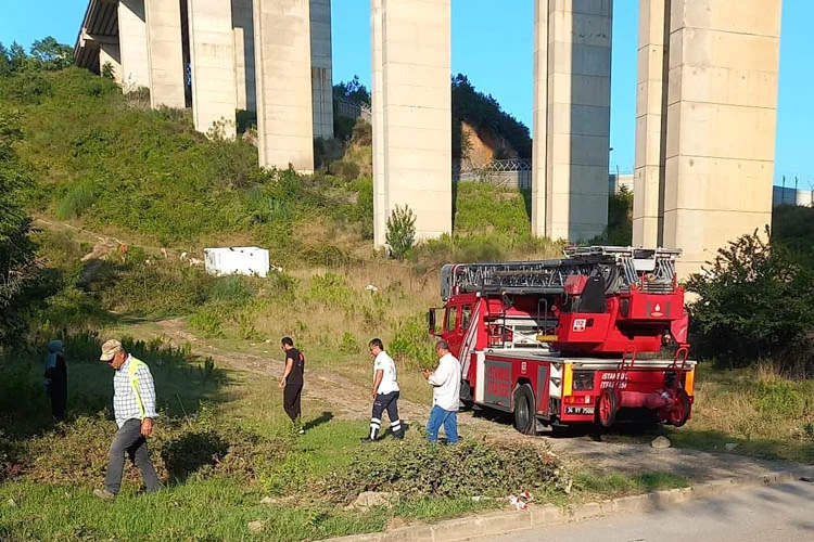 Beykoz'da intihar etmek isteyen adam ikna edildi 1 beykozintdb2 LoSrrWO3Th