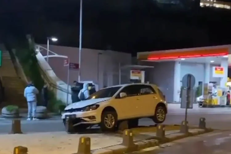 Beykoz'da sabah saatlerinde Kanlıca Sahili'ndeki kazanın ardından akşam saatlerinde Merkez'de