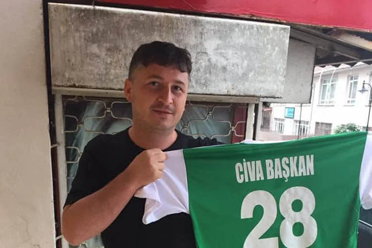 Beykoz Fatih Sultan Mehmet Köprüsü'nün girişinde meydana gelen trafik kazasında