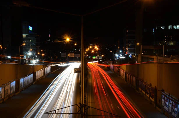 Beykoz'da 56 saatlik sokağa çıkma kısıtlaması öncesi yaşanan yoğunluk, yeniden