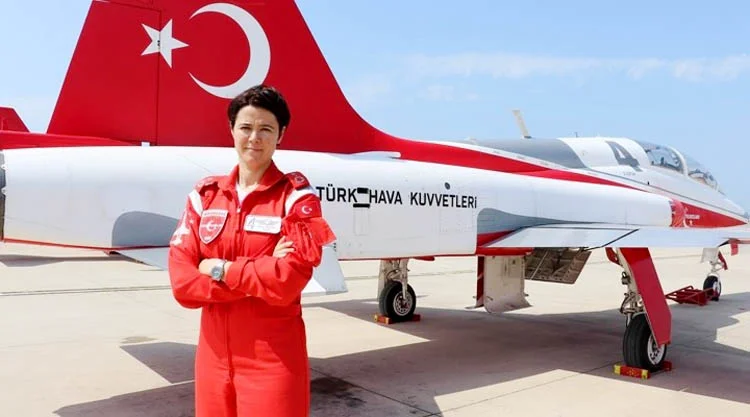 beykozlu komutan nt K7LjKV2OVr