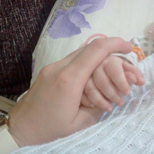 Henüz 1 buçuk yaşındayken kemoterapiye başlayan Ferah Bebek için uygun